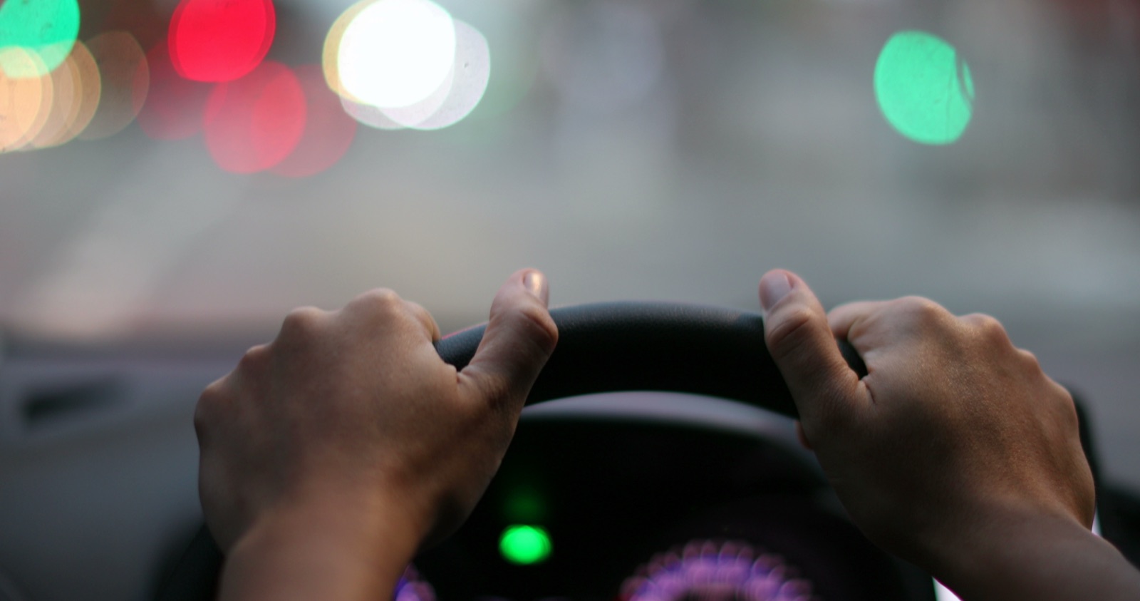 Conducteur au volant, prévention du risque routier professionnel